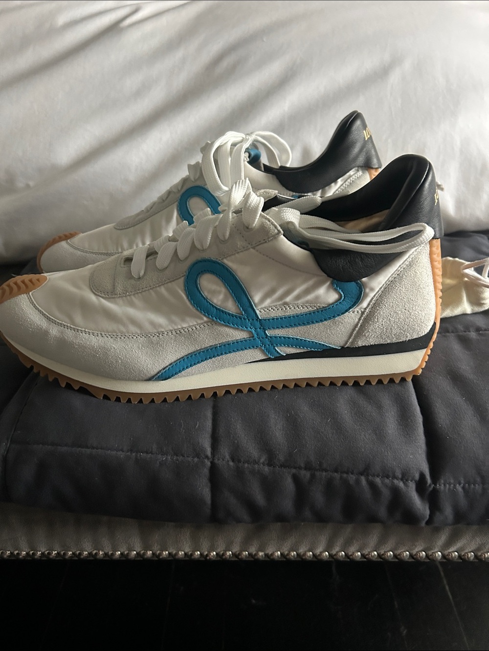 Loewe White Sneakers with Blue Logo and Gum Sole - Men’s size 43 - Picture 3 of 6